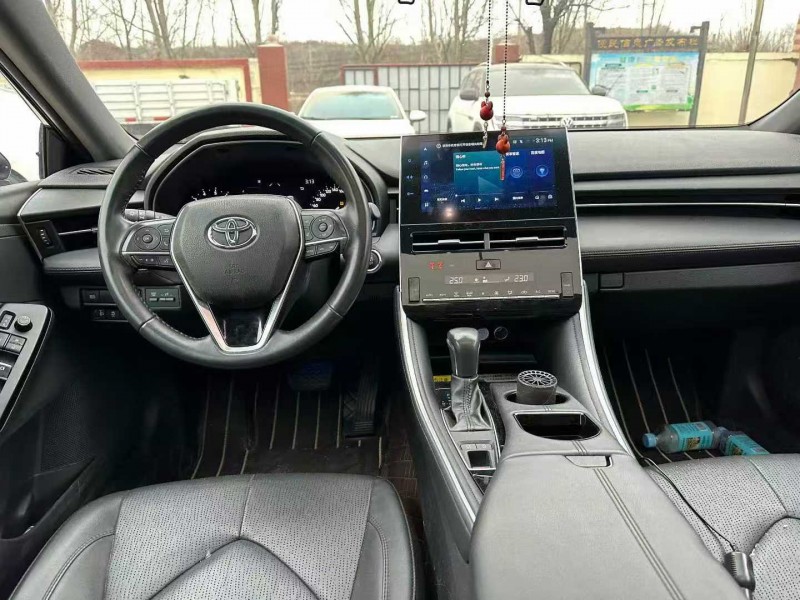 淄博24年丰田亚洲龙6