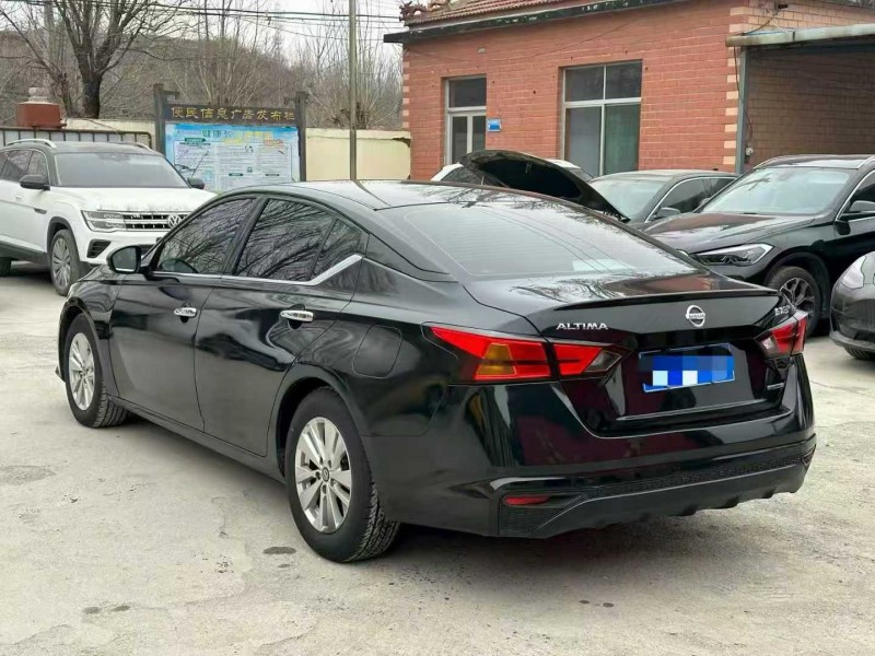 淄博22年日产天籁8
