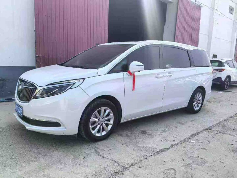 保定20年别克GL82