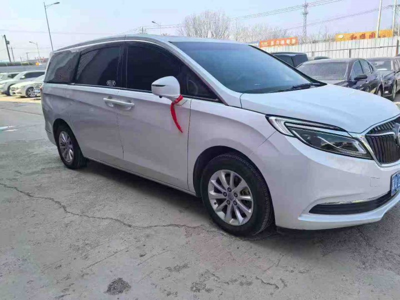 保定20年别克GL83