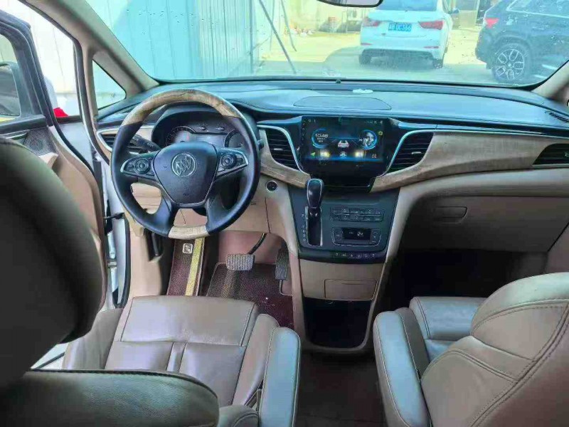 保定20年别克GL84