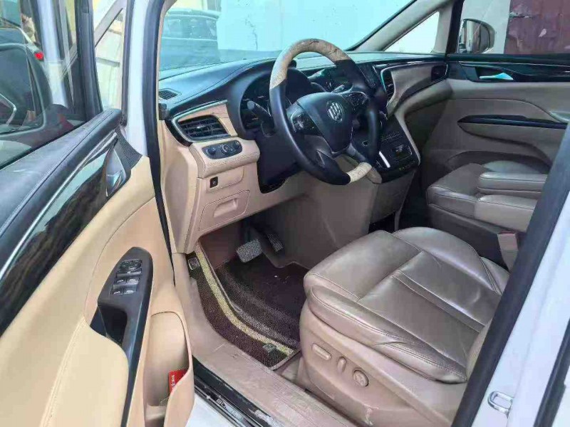 保定20年别克GL86