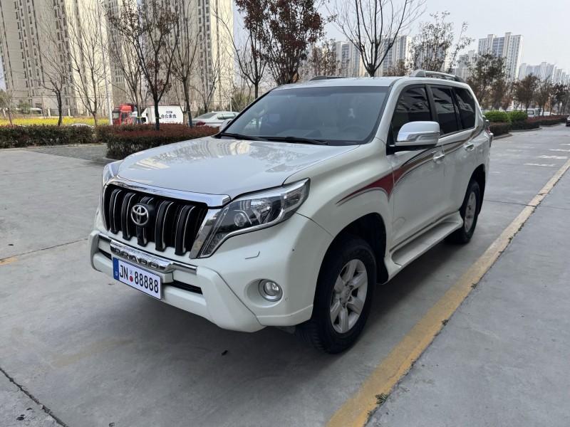 济宁15年丰田普拉多2