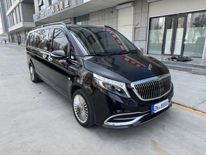 济宁20年奔驰威霆3