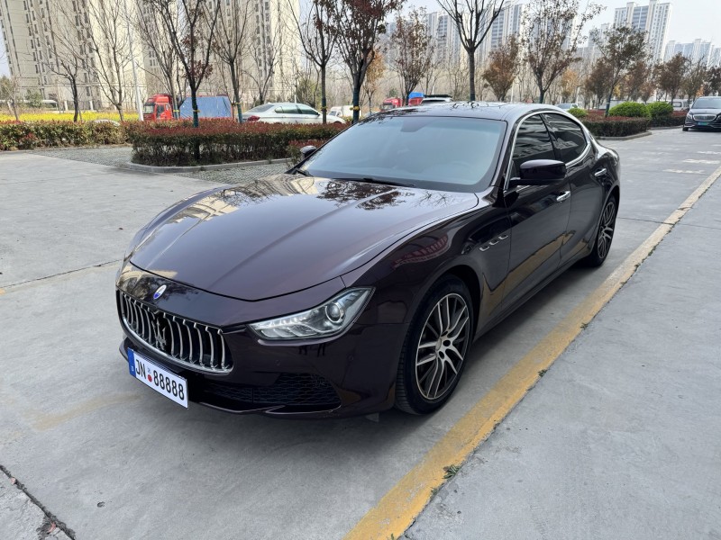 济宁16年玛莎拉蒂Ghibli3