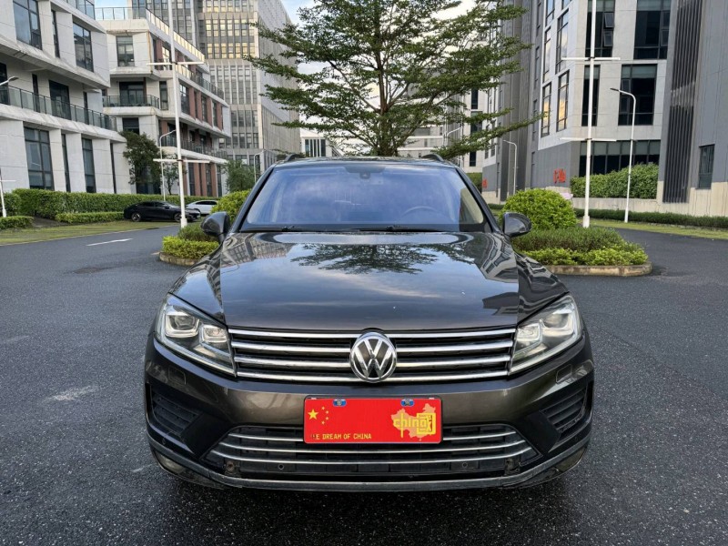 广州16年大众途锐1