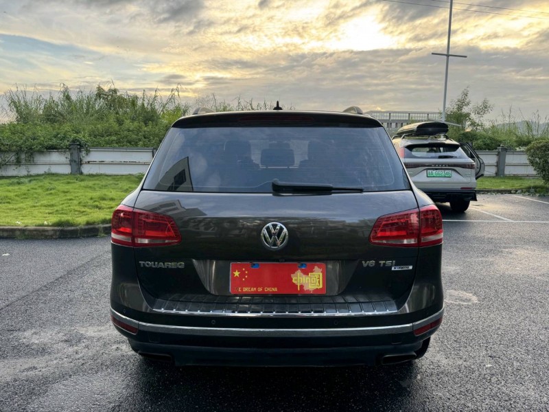 广州16年大众途锐3