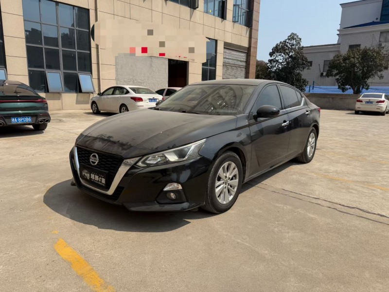 长沙21年日产天籁2