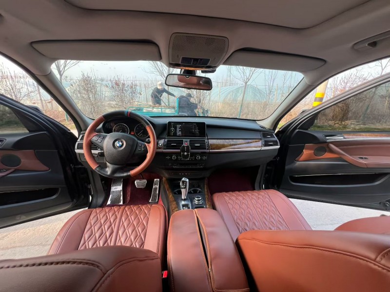 徐州12年宝马X57