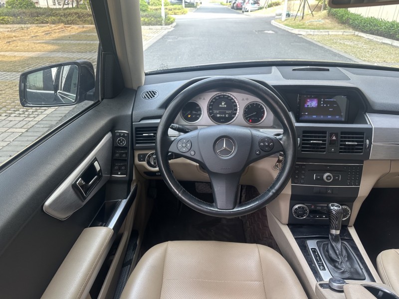 广州11年奔驰GLK4