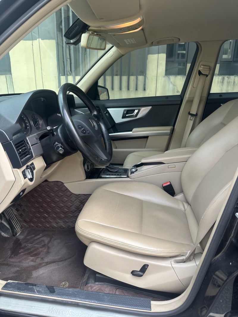 广州11年奔驰GLK6