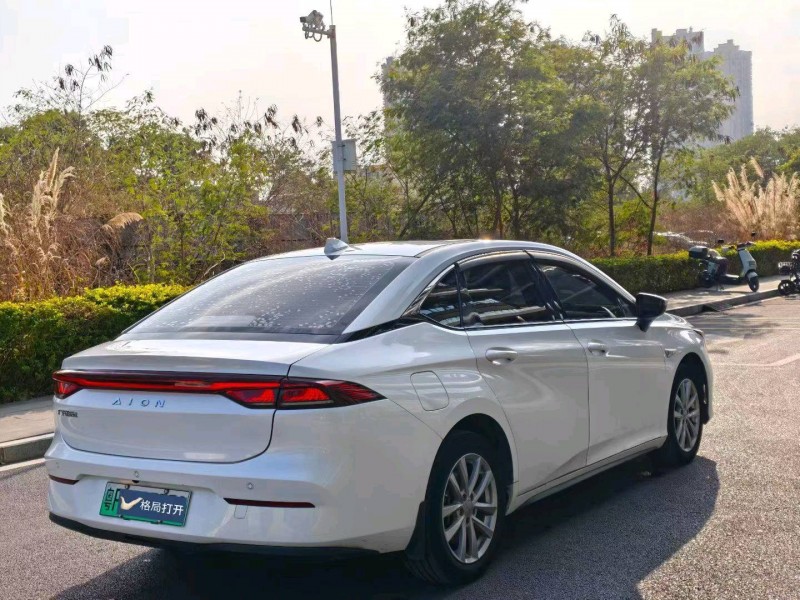 汕头24年传祺埃安S2