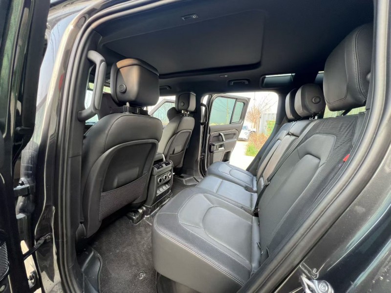 徐州23年路虎卫士6