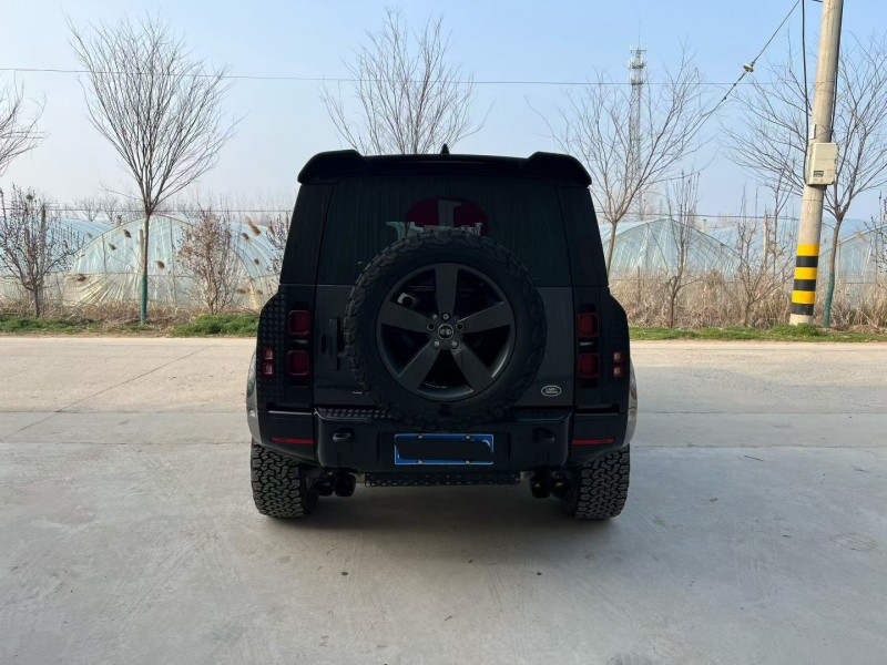 徐州23年路虎卫士9