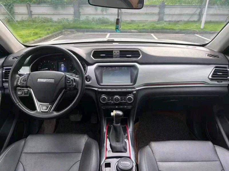 广州17年哈弗H28