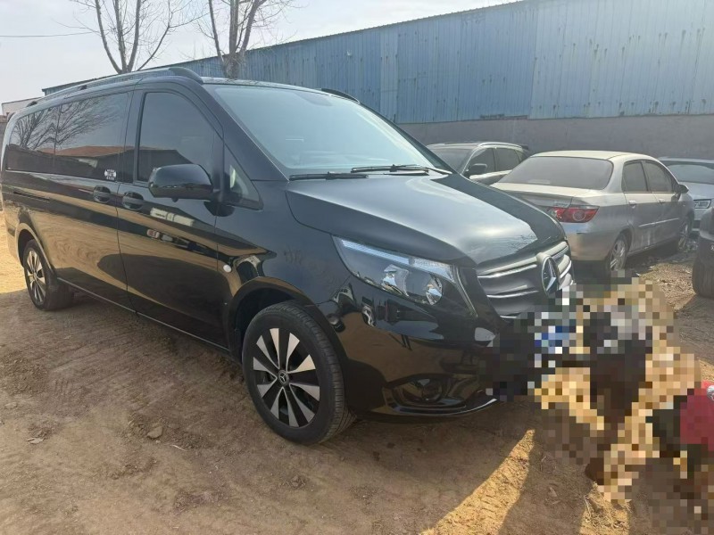 临沂23年奔驰威霆2