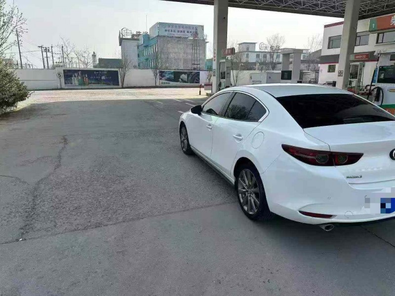 保定22年马自达昂克赛拉7