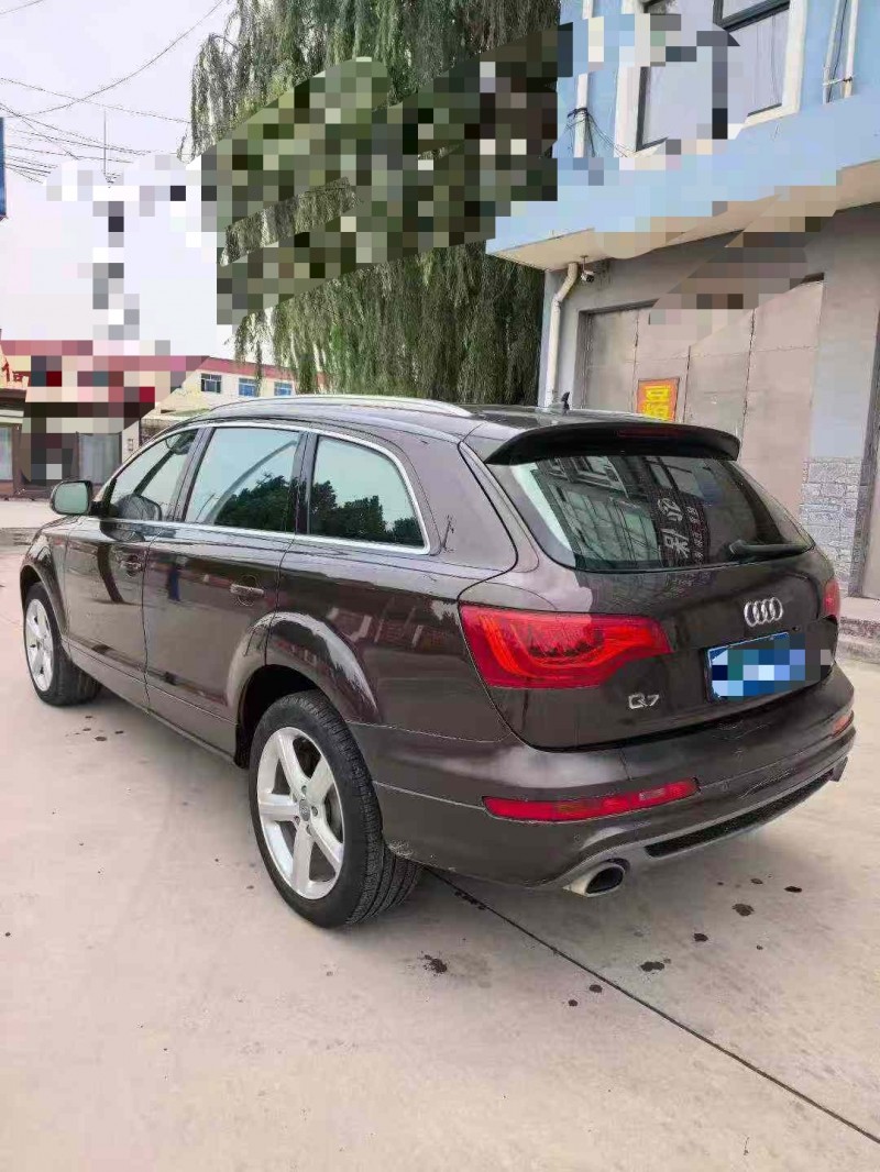 保定15年奥迪Q77