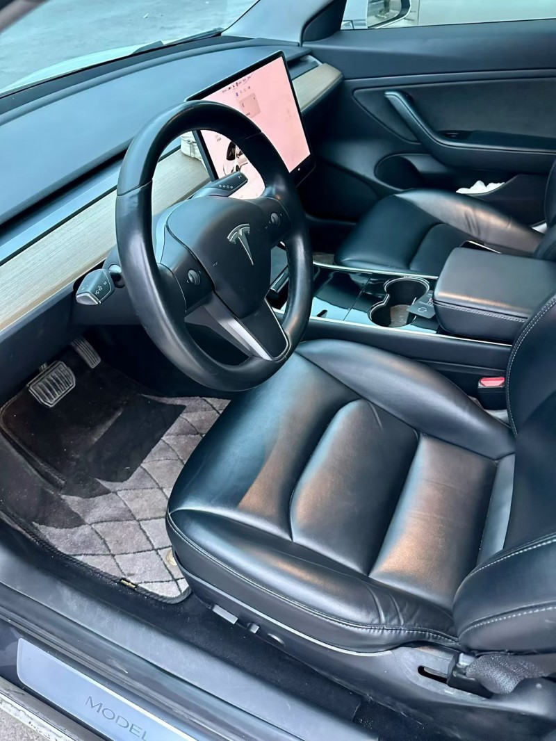 临沂19年特斯拉MODEL 34