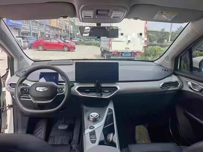 临沂23年吉利几何4