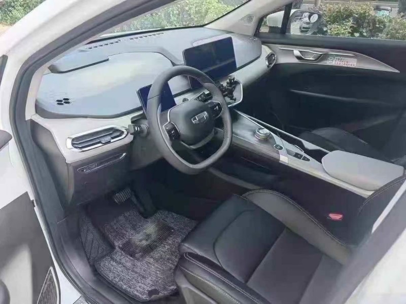 临沂23年吉利几何5