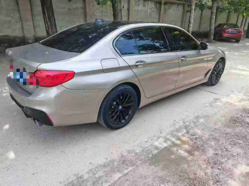 保定18年宝马5系7