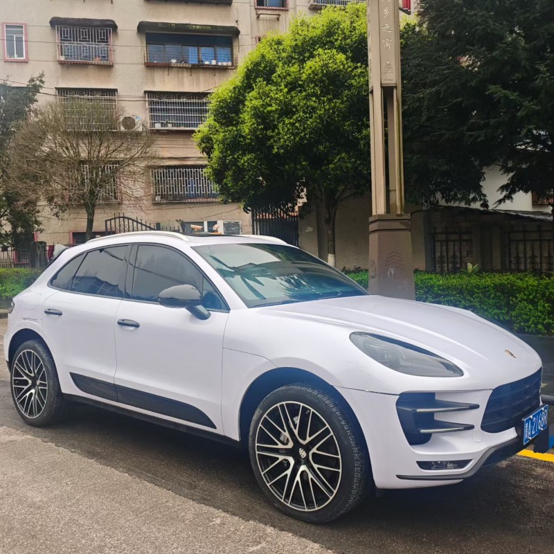黔东南16年保时捷Macan3