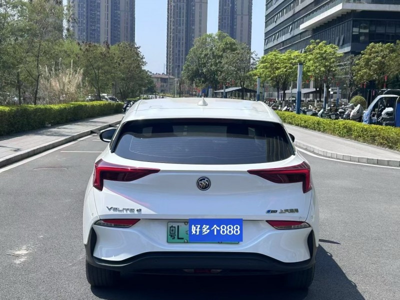 汕头24年别克微蓝7