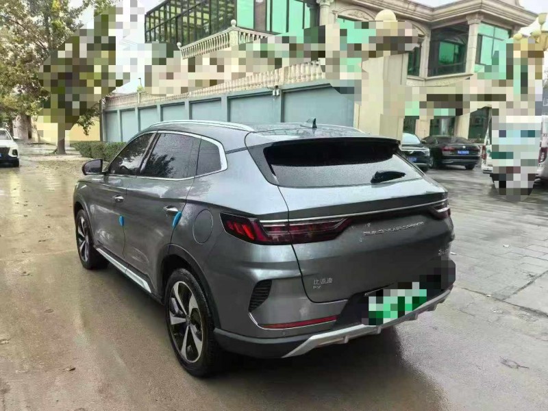 保定22年比亚迪宋新能源7