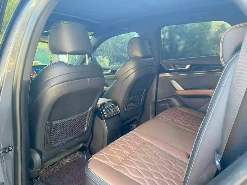 保定23年比亚迪唐5