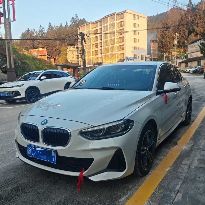黔东南21年宝马1系2