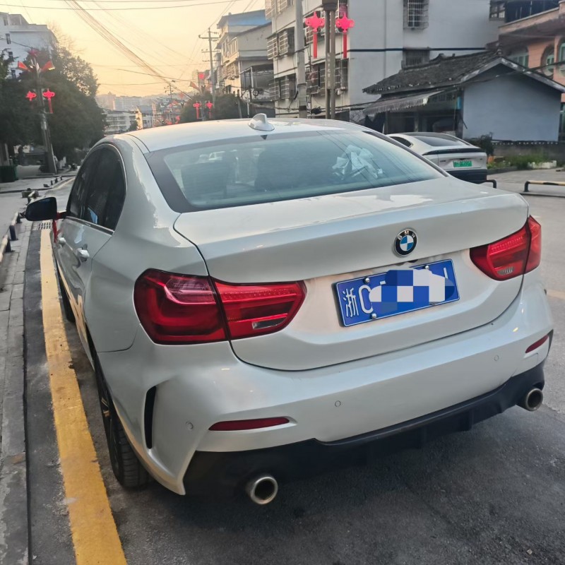 黔东南21年宝马1系6