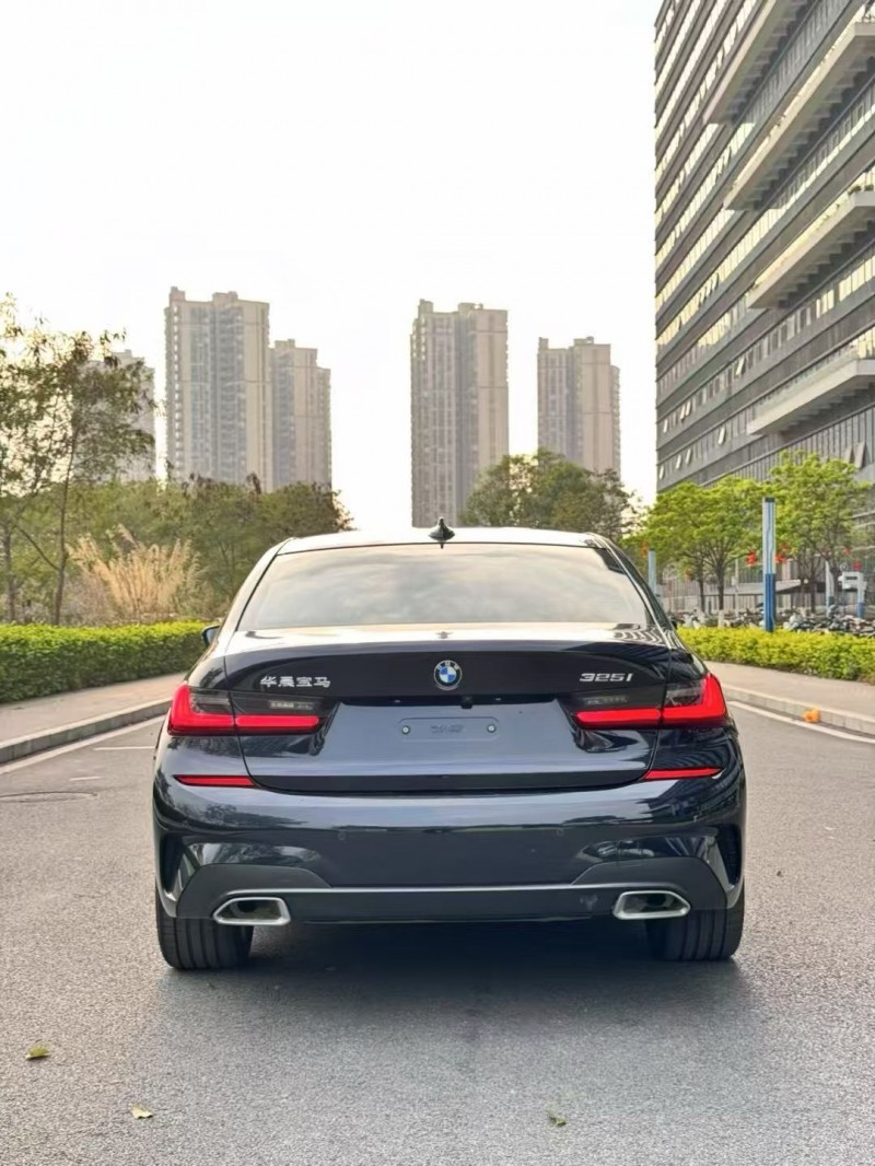 湛江21年宝马3系8