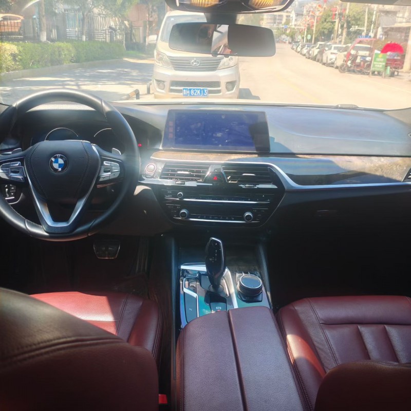 黔东南17年宝马5系5