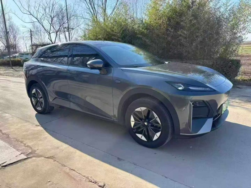 保定23年长安汽车深蓝3