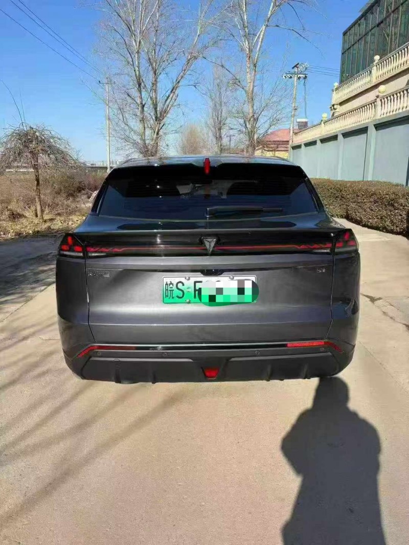 保定23年长安汽车深蓝9