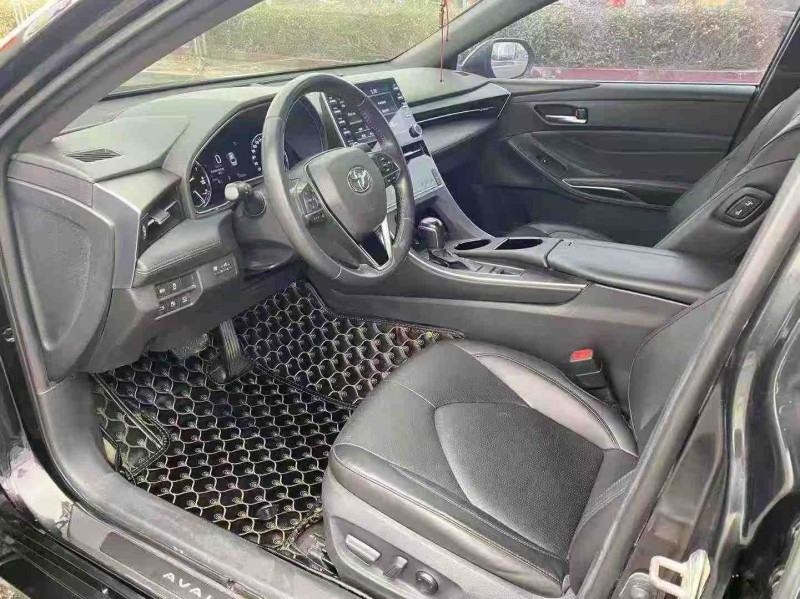 保定20年丰田亚洲龙6