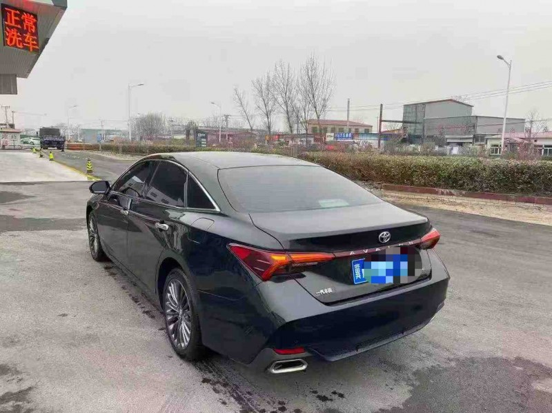 保定20年丰田亚洲龙7