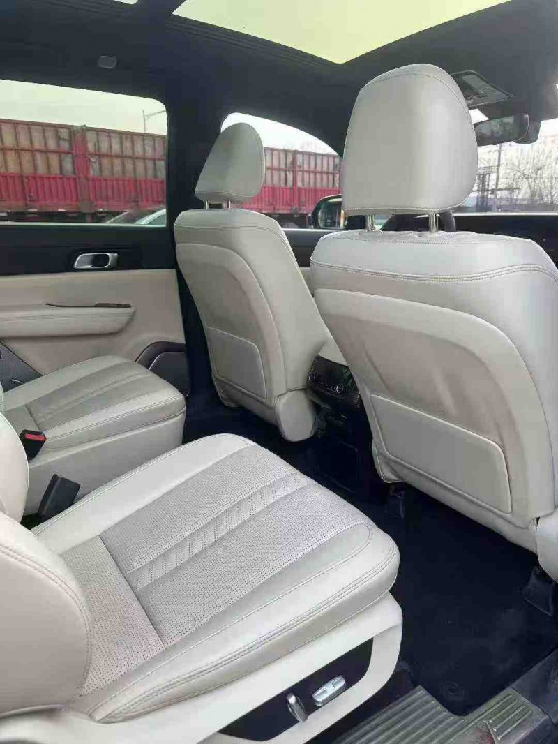 保定20年理想理想ONE5