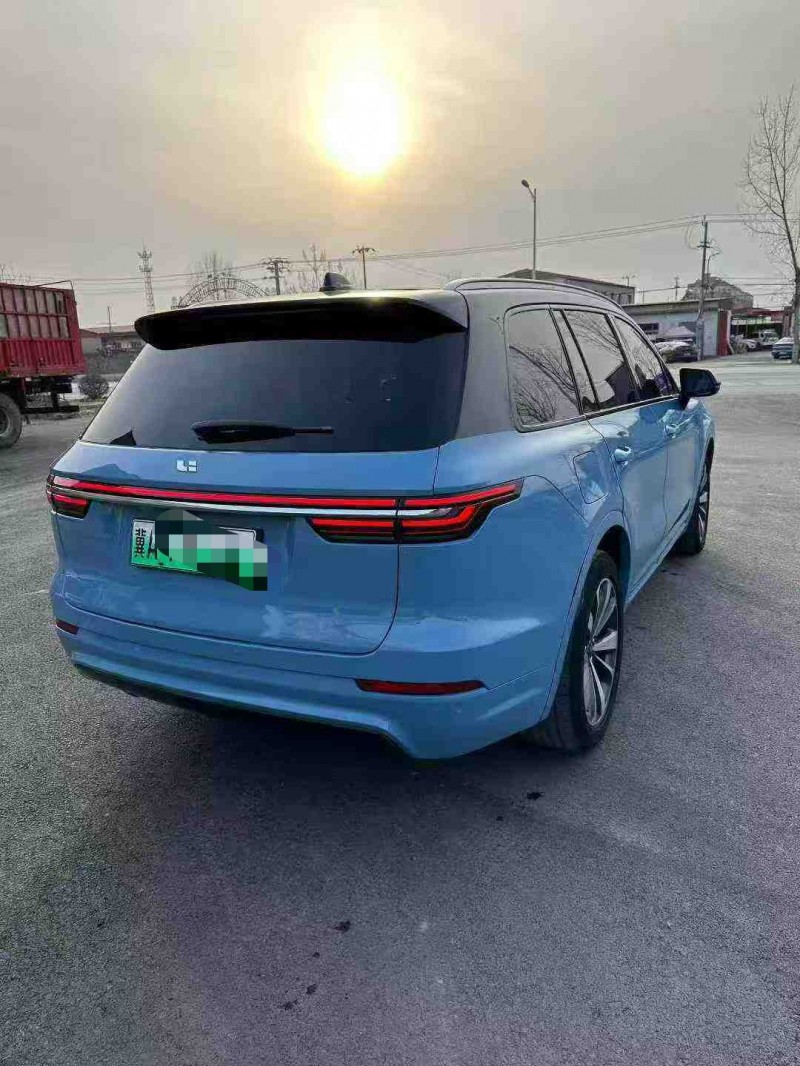 保定20年理想理想ONE7