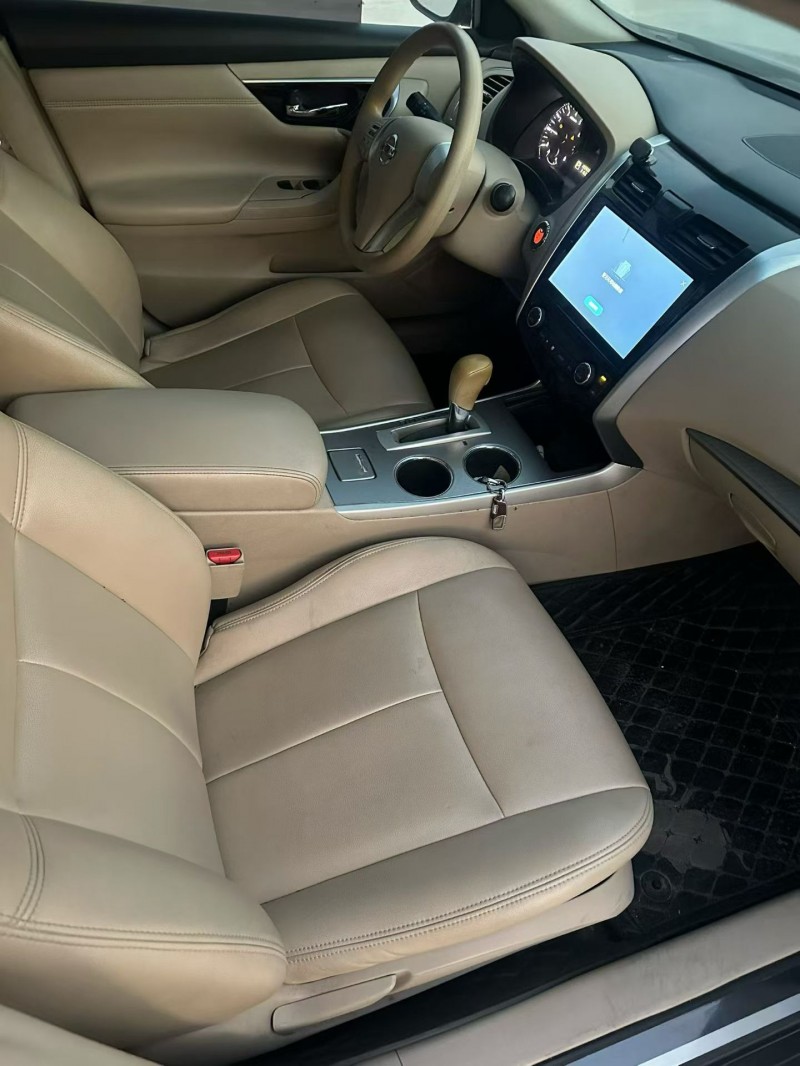 临沂17年日产天籁6