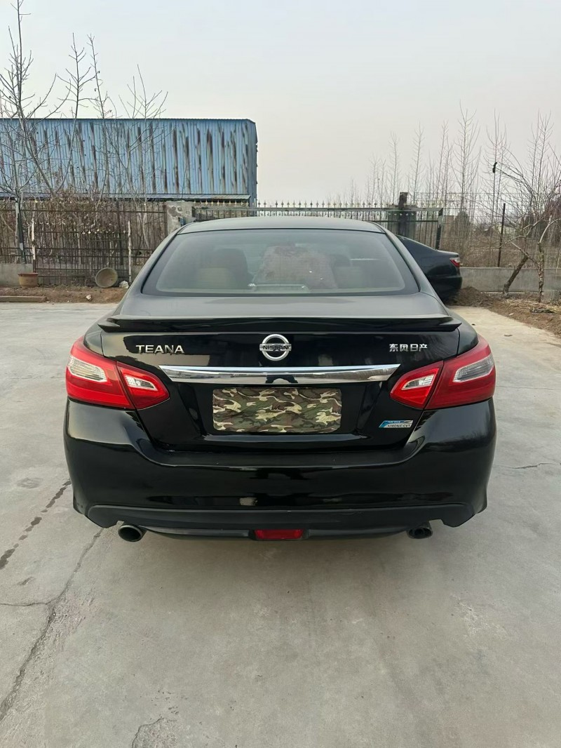 临沂17年日产天籁9