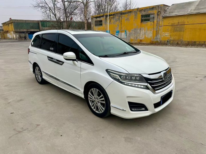 临沂18年本田艾力绅3