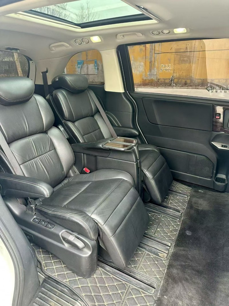 临沂18年本田艾力绅5