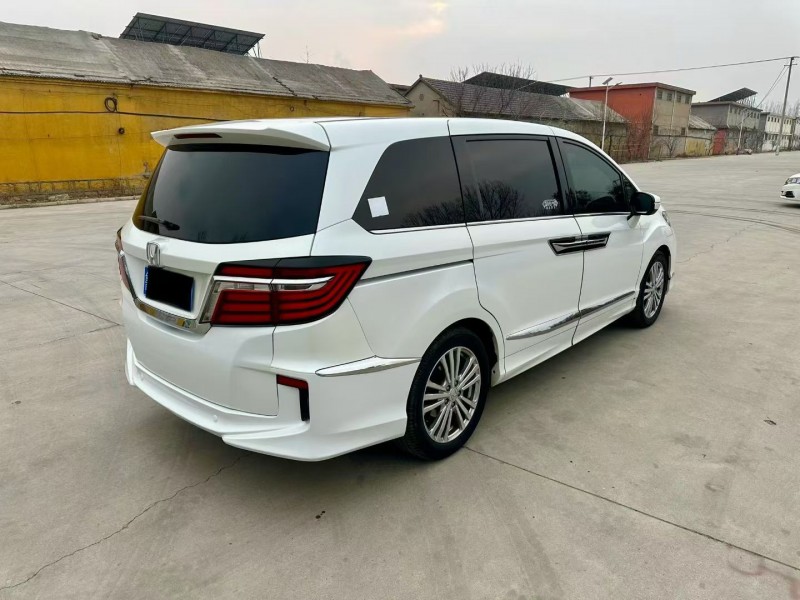 临沂18年本田艾力绅7