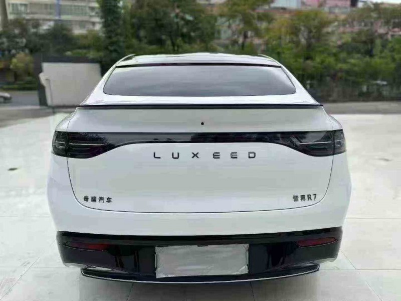 珠海25年华为智选智界9