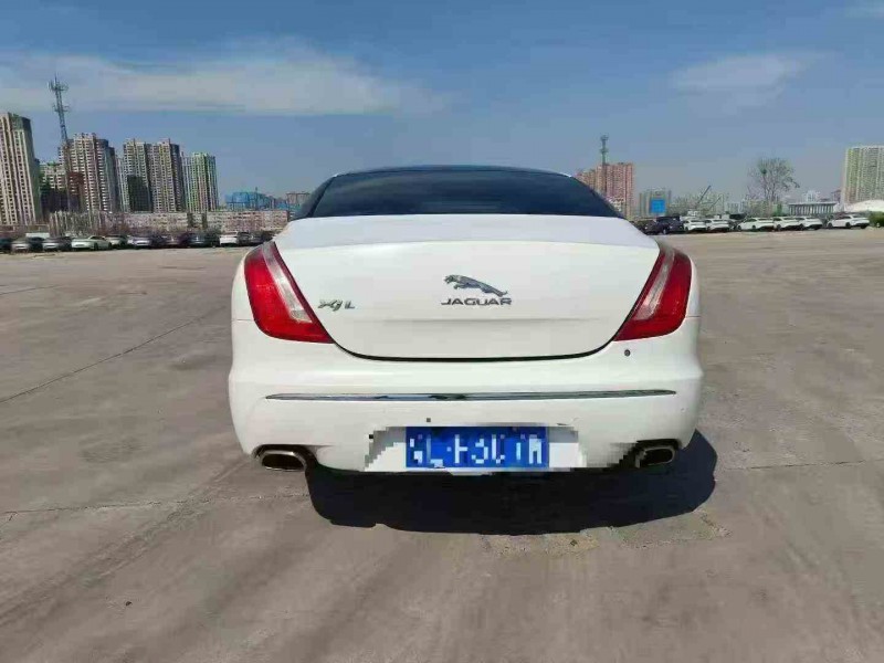 邵阳12年捷豹XJL8