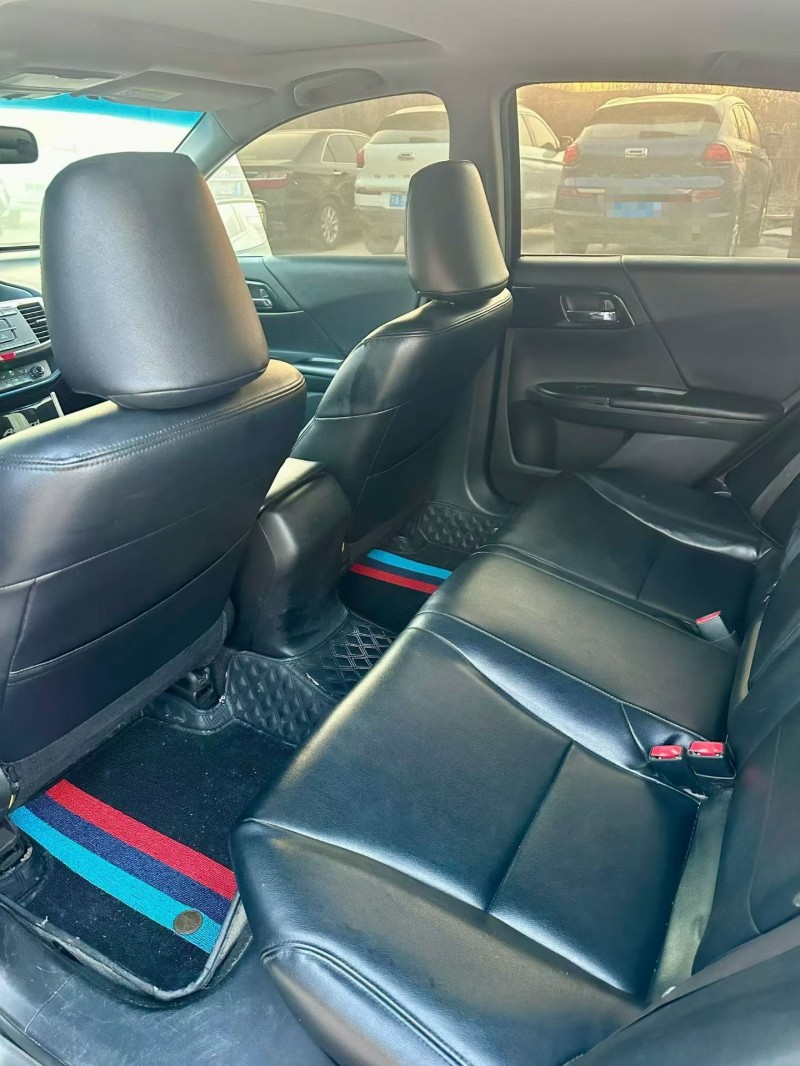 临沂18年本田雅阁5