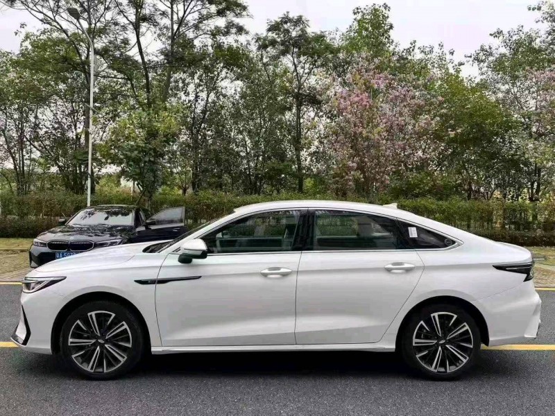 广州25年奇瑞艾瑞泽4