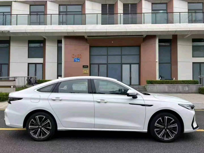 广州25年奇瑞艾瑞泽6